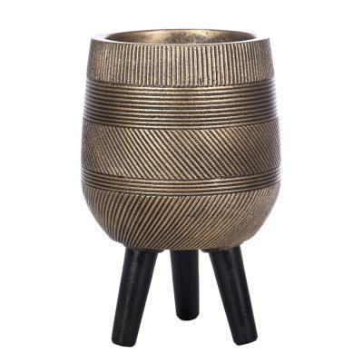 Кашпо IDEALIST Страйп с подставкой, файберстоун, золотистое, D20.5 H32 cm WSTRIPR-20-GLD IDEALIST в интернет гипермаркете «Планета Лета». Фото Кашпо IDEALIST Страйп с подставкой, файберстоун, золотистое, D20.5 H32 cm WSTRIPR-20-GLD в интернет гипермаркете «Планета Лета». Фото