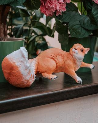 Фигура Навесная Белка поилка H-15см ФП183 в интернет гипермаркете «Планета Лета». Фото