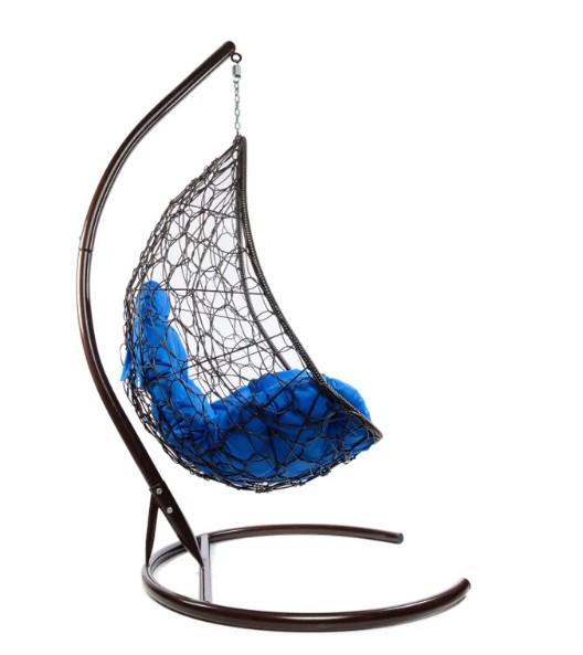 Кресло подвесное ОВАЛ с ротангом коричневое, синяя подушка в интернет гипермаркете «Планета Лета». Фото