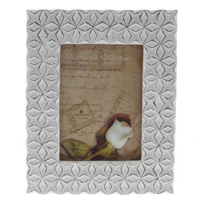 Фоторамка Белая 20x26 см 748077 в интернет гипермаркете «Планета Лета». Фото